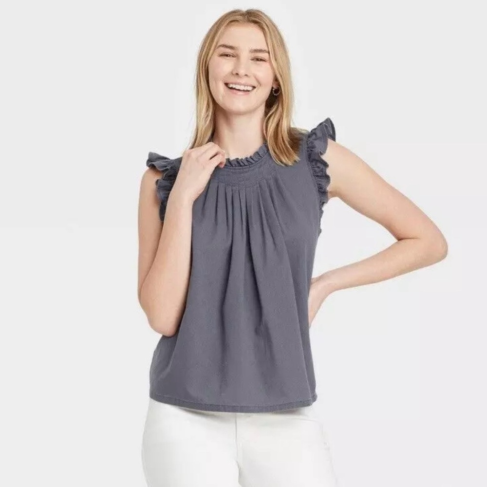 Universal Threads Pleated Blouse